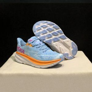 Hoka Clifton 8
